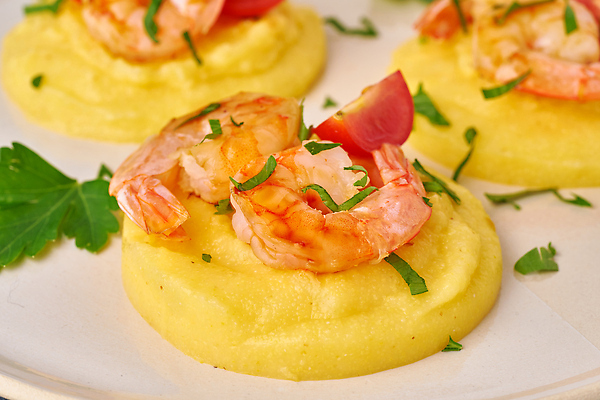 포토 JPG 해외이미지 전통 접시 음식 백그라운드 다이어트 토마토 새우 파슬리 옥수수 요리 사람없음 옆모습 달리기 식사 저녁식사 시골 뜨거움 체리 그릴 지중해 허브 해산물 크림 냅킨 부드러움 남쪽 점심식사 구성 무료 삶기 맛있는 해외202310 해외포토 식물 식기 바다 뷰포인트 채소 과일 모션 주방용품 곡류 건강 갑각류 감각 방향 파일형식