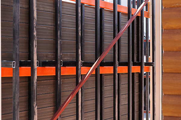 포토 JPG 해외이미지 디자인 외관 산업 벽 패턴 비즈니스 건축양식 공장 하늘 지붕 새로움 주택 프레임 사람없음 야외 건물 파란색 금속 장비 건설현장 판넬 엔지니어 제조 땅 천 철 상업 뼈대 공학 국회 철강 프로젝트 해외202310 해외포토 건축물 교육 건축 컬러 컨셉 무늬 공업 재질 건설업 직물 기술자 파일형식