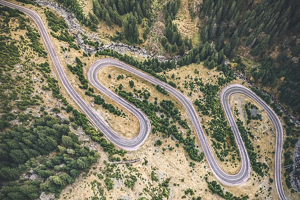 포토 JPG 해외이미지 나무 응시 계절 도로 길 모래 여행 모션 자연 조류 산 따뜻함 안테나 파노라마 풍경 사람없음 야외 뷰티 노란색 환경 운전 가을 소나무 고속도로 정상 11월 그림 통로 장면 통과 10월 항공촬영 드론 루트 방법 자동 스타일 해외202310 해외포토 식물 동물 시선 뷰포인트 컬러 통신 교통시설 촬영기법 날짜 생태계 파일형식