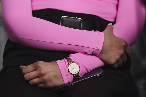 포토 JPG 해외이미지 학생 라이프스타일 손 여자 행복 얼굴 어린이 백그라운드 신체 가족 엄마 관리 사랑 사람 성인 사람없음 뷰티 유행 검은색 희망 임산부 임신 기쁨 꿈 흰색 아기 기다림 예측 긍정 돌봄 접기 스타일 해외202310 해외포토 감정 컬러 컨셉 관계 모션 생활 신체부위 파일형식