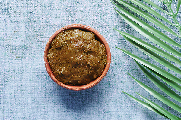 포토 JPG 해외이미지 디자인 자연 유리 건강 가면 미술 사람없음 치료 장식 초록색 약 화장품 우아함 가루 이발 허브 피부 에코 친환경 반죽 아로마 돌봄 섞기 해외202310 해외포토 식물 컬러 컨셉 의학 모션 재질 문화예술 신체부위 뷰티 환경 생태계 파일형식