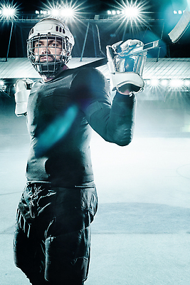 포토 JPG 해외이미지 직업 라이프스타일 응시 남자 얼굴 스포츠 포즈 장갑 백그라운드 유니폼 겨울 놀이 전등 실내 가면 한명 사람 빛 얼음 경쟁 경기장 장비 스케이트 흰색 막대기 선택 보호 헬멧 위험 하키 골키퍼 골 승자 퍽 플레이어 해외202310 해외포토 자연요소 1 시선 잡화 옷 계절 스포츠용품 컬러 컨셉 스포츠시설 조명 운동선수 내부 생활 신체부위 구기 보호장비 하키용품 파일형식