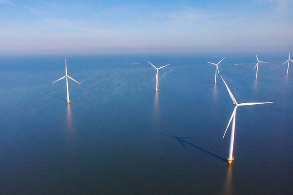 포토 JPG 해외이미지 산업 바다 밭 바람 안테나 해변 사람없음 초록색 환경 힘 재활용 풍차 발전기 에너지 칼날 풍력에너지 네덜란드 에코 생태계 프로펠러 지구온난화 세대 유지 방앗간 혁명 개발 드론 생태학 해외202310 해외포토 자연요소 교육 유럽 컬러 컨셉 농업 통신 날씨 발전소 그린에너지 친환경 기후변화 파일형식