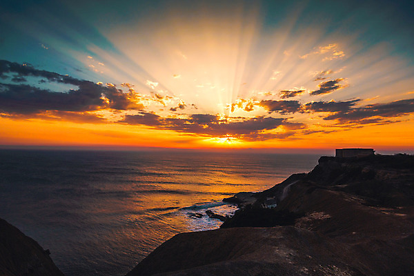 포토 JPG 해외이미지 구름 계절 파도 바다 여행 백그라운드 오렌지 자연 하늘 풍경 사람없음 야외 빨간색 물 여름 파란색 빛 햇빛 태양 반사 노란색 일출 맑음 일몰 새벽 황금 저녁 포르투갈 장면 암초 수평선 카피스페이스 해외202004 해외포토 자연요소 유럽 컬러 과일 날씨 노을 공백 야간 생태계 파일형식