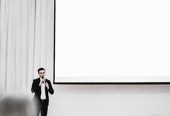 포토 JPG 해외이미지 직업 학생 교육 비즈니스 회의 함께함 종류 설명 한명 사람 학습 공백 공연 듣기 정보 판넬 비즈니스맨 발표 센터 계획 토론 종업원 동료 경영자 대학교 일반 주인 경영 세미나 콜라보레이션 해외202310 해외포토 1 남자 컨셉 학교 관계 모션 이벤트 직장인 리더 파일형식