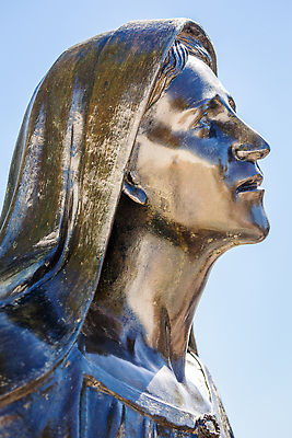 포토 JPG 해외이미지 기독교 종교 조각 여행 건축양식 하늘 천사 사람없음 장식 세로 조각상 평화 희망 침묵 슬픔 기도 죽음 화려 남아메리카 영혼 좌절 성자 고독 망토 묘사 명상 질감 대리석 소원 마리아 기념물 용서 천연기념물 아르헨티나 부에노스아이레스 카피스페이스 해외202310 해외포토 건축 감정 컨셉 재료 아메리카 조형물 소리 공백 파일형식