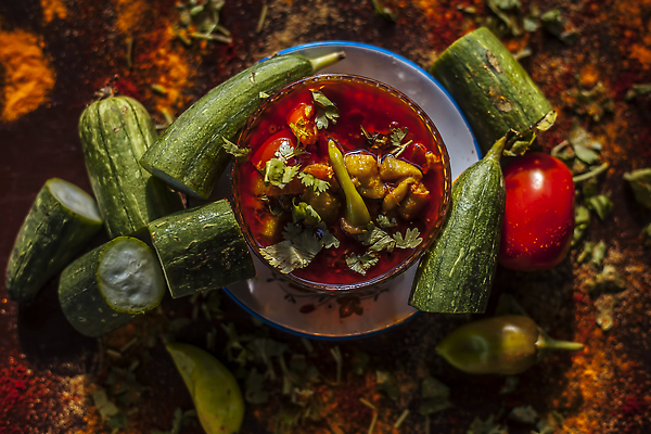 포토 JPG 해외이미지 전통 접시 아시아 토마토 고추 건강 요리 사람없음 빨간색 뷰티 식당 사발 선택 맛 아침식사 강의 인도인 상쾌 카레 북쪽 점심식사 인기 채식주의자 특별함 핸드메이드 해외202310 해외포토 외국인 식기 감정 나라 음식 컬러 컨셉 채소 동양인 상점 식사 사기그릇 방향 채식 파일형식