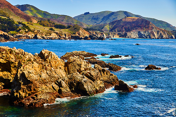 포토 JPG 해외이미지 모래 파도 바다 섬 여행 하늘 휴가 산 풍경 사람없음 물 여름 파란색 태양 바위 만 캘리포니아 암초 해외202310 해외포토 자연요소 계절 컬러 미국 돌_바위 파일형식
