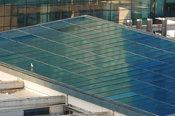 포토 JPG 해외이미지 패턴 사람없음 야외 건물 초록색 빛 태양 환경 힘 재활용 에너지 판넬 생태계 생태학 탄소 해외202310 해외포토 자연요소 건축물 교육 컬러 무늬 친환경 파일형식