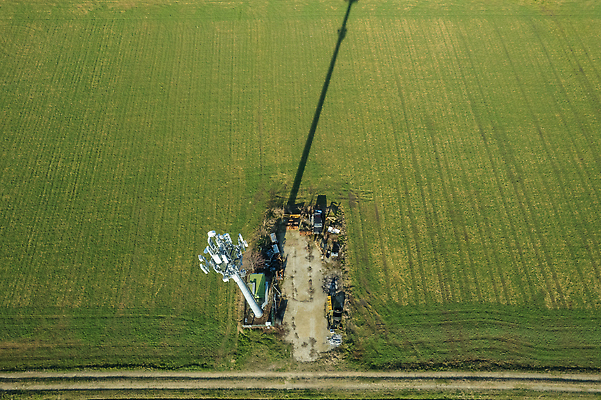 포토 JPG 해외이미지 공공시설 파도 밭 통신 자연 무선통신 바람 미래 거리 프레임 세포 기술 안테나 사람없음 스마트폰 농경지 우주 탑 금속 디지털 일몰 농촌 시골 그물 연결 큼 밀 계주 라디오 신호 커뮤니티 섬유 온라인 다운로드 세대 개발 조감도 카피스페이스 셀룰러 4G 해외202310 해외포토 자연요소 건축물 바다 컨셉 농업 재질 날씨 곡류 IT 전자제품 핸드폰 스마트기기 농장 노을 공백 직물 크기 육상스포츠 시설 생태계 파일형식