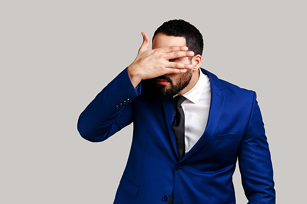 포토 JPG 해외이미지 손 응시 남자 비즈니스 중동 손가락 청소년 회색배경 한명 사람 동양인 놀람 관찰 비즈니스맨 찡그림 예측 무서움 이슬람교 수줍음 인도인 엿보기 호기심 히스패닉 발견 숨기 스파이 해외202310 해외포토 외국인 1 시선 감정 나라 종교 백그라운드 컨셉 모션 표정 인종 신체부위 회색 직장인 파일형식