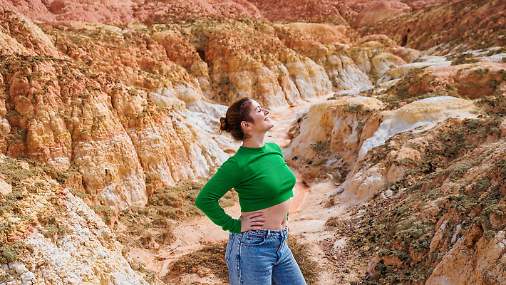 포토 JPG 해외이미지 백인 지구 모래 패턴 농업 자연 표면 날씨 추상 건조 한명 풍경 야외 여름 갈색 머리 환경 사막 죽음 뜨거움 황무지 질병 땅 사파리 질감 먼지 점토 지역 진흙 가뭄 멸종 말뚝 그런지 깨짐 땅바닥 재앙 지질 혼자 해외202310 해외포토 서양인 1 계절 산업 컬러 컨셉 무늬 의학 바닥 사람 신체부위 생태계 파일형식