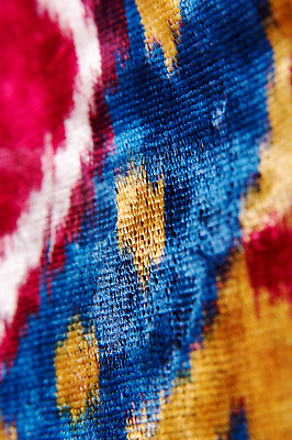 포토 JPG 해외이미지 전통 옷 패턴 사람없음 장식 세로 유행 천 우즈베키스탄 전국 스타일 해외202310 해외포토 무늬 직물 중앙아시아 파일형식