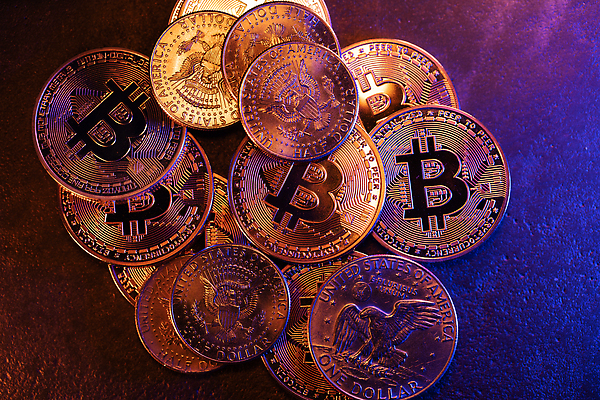 포토 JPG 해외이미지 백그라운드 컨셉 돈 인터넷 비즈니스 사람없음 금융 경제 달러 디지털 동전 웹 미국 시간 네트워크 시장 황금 암호 발굴 심볼 사인 무역 투자 상업 전자 토막 가상 해외202310 해외포토 산업 북아메리카 재산 파일형식