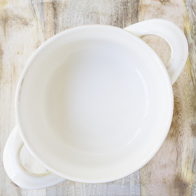 포토 JPG 해외이미지 식기 접시 탁자 사람없음 흰색 사발 플랫 정상 컨테이너 오브젝트 위치 플랫레이 해외202310 해외포토 산업 컬러 가구 사기그릇 파일형식