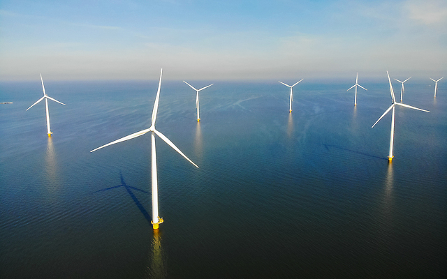 포토 JPG 해외이미지 산업 바다 밭 바람 안테나 해변 사람없음 초록색 환경 힘 재활용 풍차 발전기 에너지 칼날 풍력에너지 네덜란드 에코 생태계 프로펠러 지구온난화 세대 유지 방앗간 혁명 개발 드론 생태학 해외202310 해외포토 자연요소 교육 유럽 컬러 컨셉 농업 통신 날씨 발전소 그린에너지 친환경 기후변화 파일형식