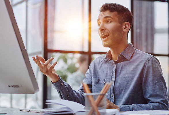 포토 JPG 해외이미지 직업 인터넷 회사 비즈니스 사업가 통신 기술 실내 사람 두명 노트북 컴퓨터 사무실 세일 자료 방 정보 업무 엔지니어 어플리케이션 상담원 디자이너 질문 종업원 중개인 사이버 책상 분석 마이크 상담 경영자 투자 부름 히스패닉 온라인 전자상거래 개발 마케팅 소프트웨어 인턴 헬프 콜라보레이션 해외202310 해외포토 음향기기 가구 컨셉 모션 내부 전자제품 작업 도움 사무원 기술자 리더 파일형식