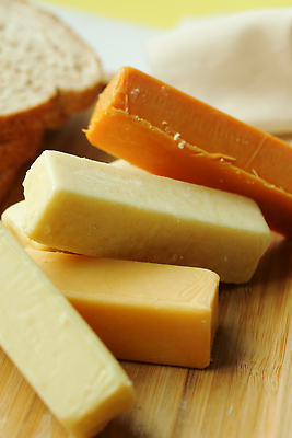 포토 JPG 해외이미지 종이 음식 분홍색 컬러 조각 다이어트 재료 부분 치즈 건강 요리 사람없음 빨간색 초록색 노란색 우주 식사 흰색 신선 구멍 맛 아침식사 상품 자르기 스위스 큐브 싱글 유기농 흙더미 구김 채식주의자 비건 맛있는 페스토 해외202310 해외포토 웰빙 유럽 컨셉 모션 유제품 흙 소스_음식 채식 파일형식 더미