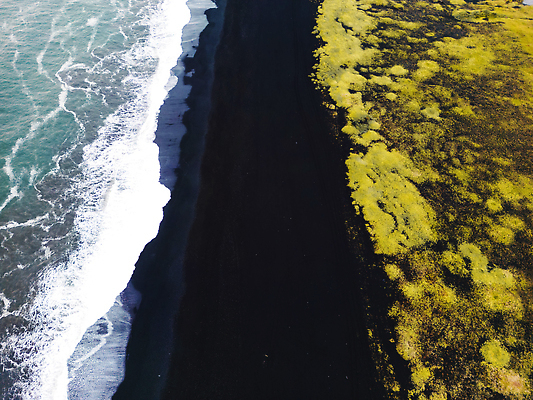 포토 JPG 해외이미지 구름 모래 파도 바다 섬 여행 백그라운드 자연 하늘 휴가 아이슬란드 풍경 사람없음 야외 물 파란색 뷰티 검은색 빙하 화산 대서양 내추럴 랜드마크 해외202310 해외포토 자연요소 유럽 컬러 산 생태계 파일형식