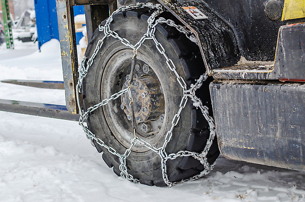 포토 JPG 해외이미지 나무 산업 백그라운드 겨울 비즈니스 공장 교통시설 자동차 자연 사람없음 야외 상점 힘 기계 장비 추위 화물 바퀴 창고 지게차 물류 판지 로딩 분배 설치 신발장 해외202310 해외포토 식물 계절 육상교통 교통 공업 운송업 중장비 시설 생태계 파일형식