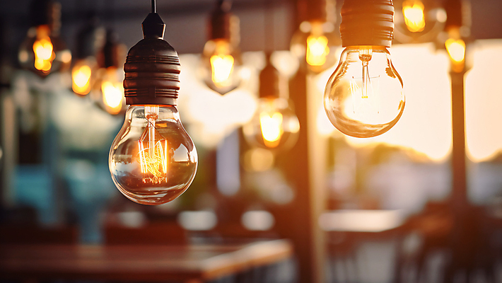 JPG 편집이미지 백그라운드 전구 사람없음 야외 빛 햇빛 편집실사 AI포토 AI콘텐츠 태양 CG 파일형식