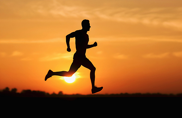 JPG 전신 편집이미지 남자 실루엣 건강 한명 성인 달리기 운동 태양 주황색 일몰 유산소운동 러닝 성인남자한명만 편집실사 AI포토 AI콘텐츠 자연요소 1 컬러 모션 촬영기법 사람 노을 CG 남자한명만 성인남자만 파일형식