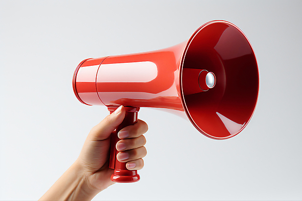 JPG 편집이미지 손 들기 이벤트 신체부위 빨간색 확성기 잡기 알림 디지털합성 편집실사 AI인물포토 AI콘텐츠 컬러 모션 사람 CG 파일형식 AI포토