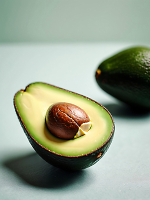 JPG 편집이미지 백그라운드 단면 사람없음 초록색 디지털합성 아보카도 편집소스 편집실사 AI포토 AI콘텐츠 컬러 과일 CG 파일형식