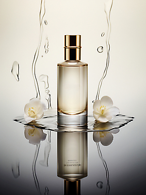 JPG 편집이미지 꽃 사람없음 물 뷰티 화장품 용기 스플래쉬 편집실사 AI컴퓨터그래픽 AI콘텐츠 자연요소 식물 그릇 CG 파일형식