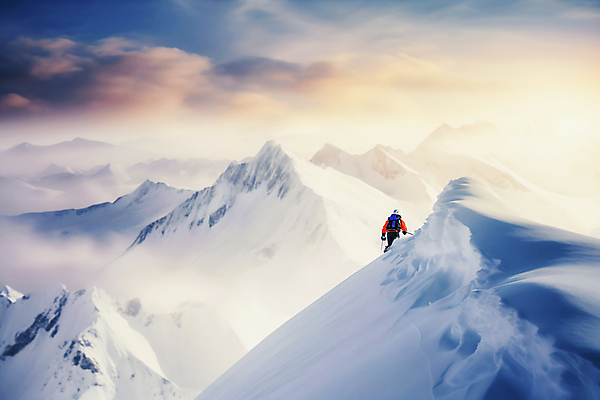 JPG 전신 편집이미지 겨울 하늘 스키 겨울스포츠 한명 사람 성인 설원 일몰 눈 성인한명만 스키타기 전경 설산 편집실사 AI인물포토 AI콘텐츠 자연요소 1 계절 스포츠 날씨 산 눈_날씨 풍경 노을 CG 성인만 파일형식 탑뷰 AI포토