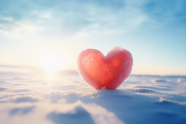 JPG 편집이미지 백그라운드 겨울 사람없음 빨간색 노을 설원 하트 눈 편집실사 AI포토 AI콘텐츠 자연요소 모양 계절 컬러 날씨 눈_날씨 CG 파일형식