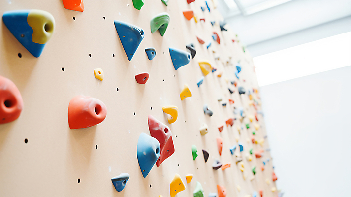 JPG 편집이미지 벽 스포츠 실내 취미 사람없음 운동 암벽 디지털합성 암벽등반 클라이밍 편집실사 AI포토 AI콘텐츠 건강 내부 등산 등반 CG 파일형식