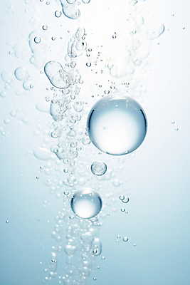 JPG 편집이미지 백그라운드 사람없음 물 수중 거품 물방울 물기포 편집실사 AI컴퓨터그래픽 AI콘텐츠 자연요소 CG 파일형식