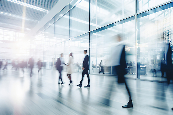 JPG 전신 편집이미지 여러명 성인 공간 군중 전시회 디지털합성 박람회 블러효과 엑스포 성인만 편집실사 AI인물포토 AI콘텐츠 다수 사람 전시 CG 블러 파일형식 효과 AI포토