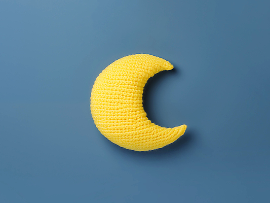 JPG 편집이미지 재질 날씨 사람없음 달 뜨개질 털실 초승달 디지털합성 질감 편집소스 이모지 뜨개인형 편집실사 AI포토 AI콘텐츠 자연요소 인형 취미 실 CG 파일형식