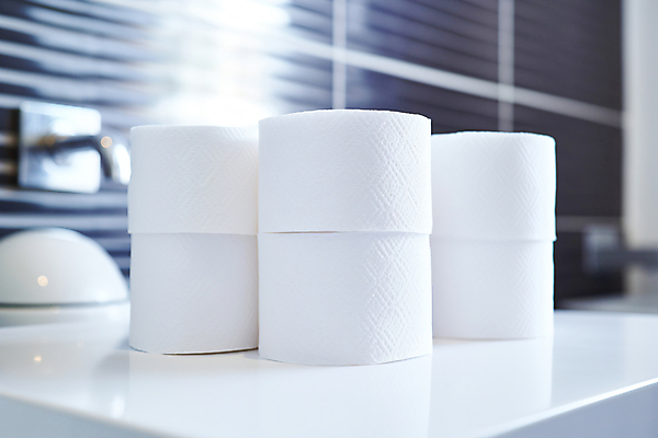 JPG 편집이미지 사람없음 청결 화장지 디지털합성 화장실 두루마리화장지 편집실사 AI포토 AI콘텐츠 위생 CG 파일형식