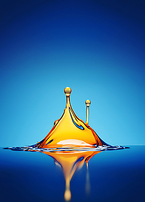 JPG 편집이미지 물결 백그라운드 사람없음 물 컬러풀 반사 노란색 물방울 투명 떨어짐 파장 광 이미지편집 편집실사 AI컴퓨터그래픽 AI콘텐츠 자연요소 컬러 컨셉 CG 파일형식