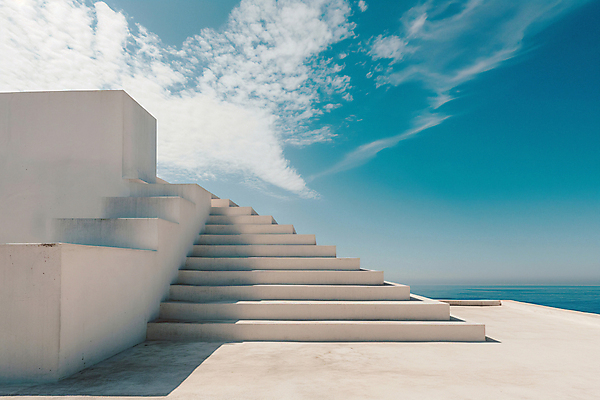 JPG 구름 편집이미지 건축 백그라운드 하늘 풍경 사람없음 계단 공간 디지털합성 모던 오르막 편집소스 미니멀 비어있는 편집실사 AI포토 AI콘텐츠 자연요소 CG 파일형식