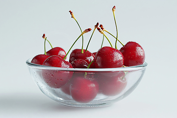 JPG 편집이미지 과일 사람없음 물방울 신선 체리 유리그릇 편집실사 AI포토 AI콘텐츠 그릇 유리 CG 파일형식