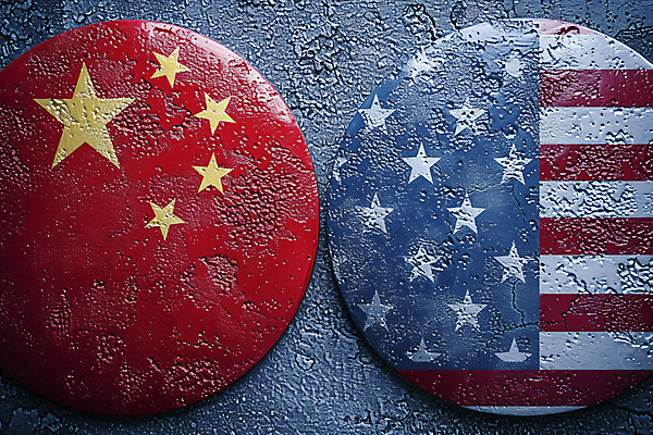 JPG 편집이미지 나라 사람없음 미국 중국 성조기 국기 오성홍기 무역 질감 분쟁 무역전쟁 편집실사 IC큐레이션 AI컴퓨터그래픽 AI콘텐츠 산업 아시아 북아메리카 사회이슈 CG 파일형식