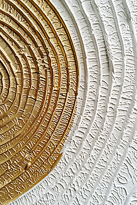 JPG 편집이미지 디자인 예술 백그라운드 곡선 추상 미술 사람없음 금색 흰색 비교 입체 디지털합성 질감 창의성 편집소스 디테일 이미지편집 편집실사 AI포토 AI콘텐츠 선 컬러 컨셉 무늬 문화예술 CG 파일형식