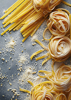 JPG 편집이미지 음식 파스타 사람없음 면 밀가루 파스타면 편집실사 AI포토 AI콘텐츠 서양음식 면류 가루 CG 파일형식