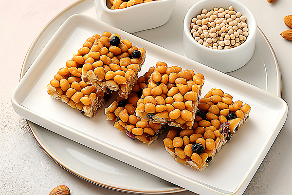 JPG 편집이미지 접시 디저트 사람없음 견과류 달콤 디지털합성 한과 강정 전통과자 핸드메이드 편집소스 오란다 편집실사 AI포토 AI콘텐츠 식기 음식 과자 전통음식 맛 CG 파일형식