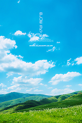 PSD 구름 편집이미지 하늘 풍경 초원 사람없음 초록색 파란색 언덕 카피스페이스 이미지편집 자연요소 컬러 공백 파일형식