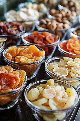 JPG 편집이미지 그릇 음식 과일 건조 사람없음 컬러풀 디지털합성 젤리 천연 편집실사 AI포토 AI콘텐츠 식기 컬러 디저트 CG 파일형식