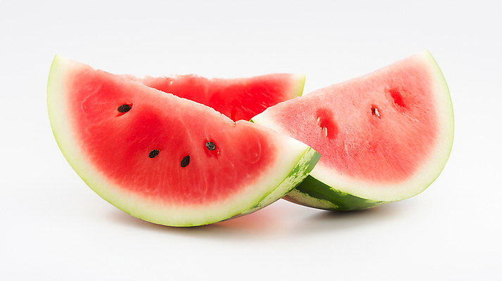 JPG 편집이미지 조각 단면 수박 사람없음 여름 수박씨 편집실사 AI포토 AI콘텐츠 계절 과일 씨앗 CG 파일형식