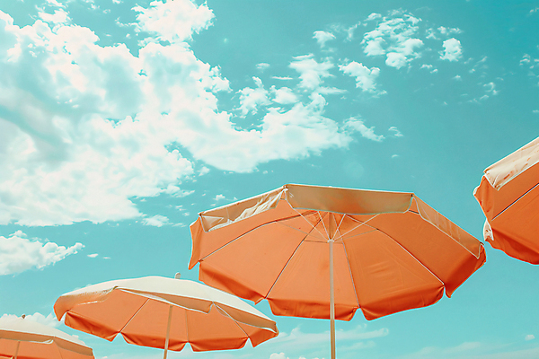 JPG 구름 편집이미지 여행 하늘 휴식 사람없음 여름 파라솔 디지털합성 편집실사 AI포토 AI콘텐츠 자연요소 계절 컨셉 CG 파일형식