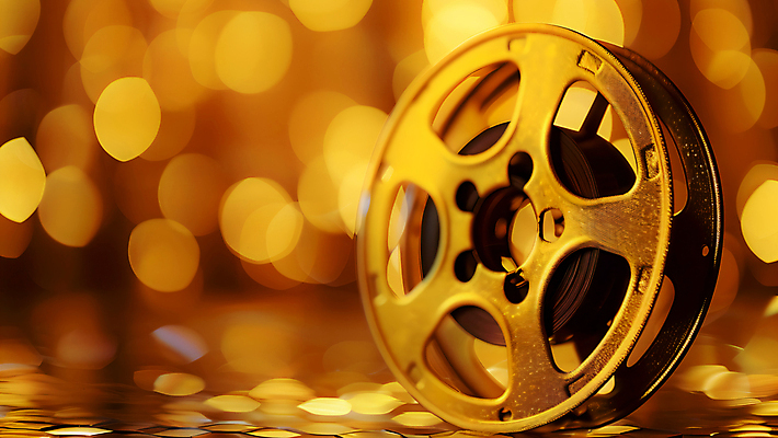 JPG 편집이미지 사람없음 금색 필름 영화 보케 편집실사 AI컴퓨터그래픽 AI콘텐츠 컬러 문화예술 CG 파일형식