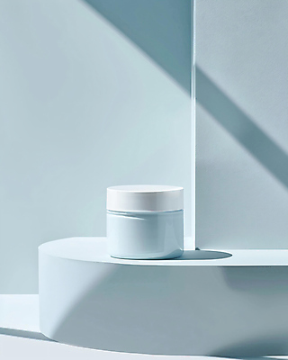 JPG 편집이미지 그림자 사람없음 화장품 용기 단상 공병 수분크림 목업 편집소스 편집실사 AI포토 AI콘텐츠 그릇 뷰티 CG 병_담는 파일형식