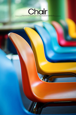 PSD 편집이미지 의자 창문 사람없음 컬러풀 햇빛 여러개 오브젝트 일렬 나란히 카피스페이스 이미지편집 컬러 가구 다수 태양 공백 파일형식